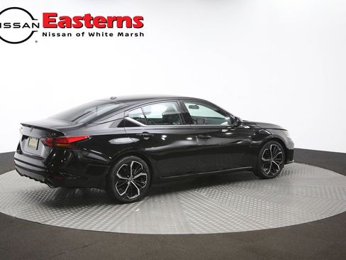 Used 2023 Nissan Altima 2.5 SR image 44