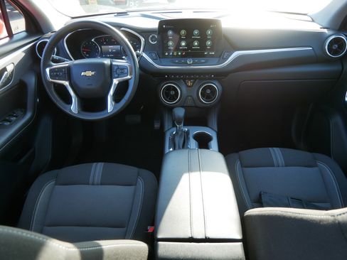 Used 2023 Chevrolet Blazer LT image 10