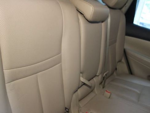 Used 2015 Nissan Rogue SL AWD/4WD image 14