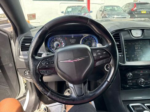 Used 2016 Chrysler 300 S AWD/4WD image 17
