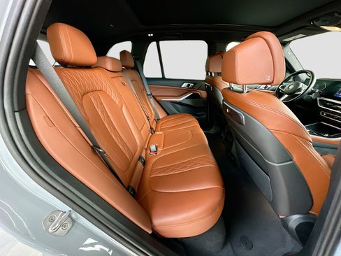 Certified 2024 BMW X5 xDrive40i w/ M Sport Package image 29