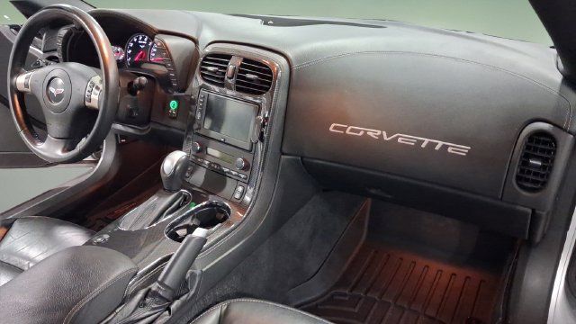 Used 2011 Chevrolet Corvette Grand Sport w/ Preferred Equipment Group RWD image 17