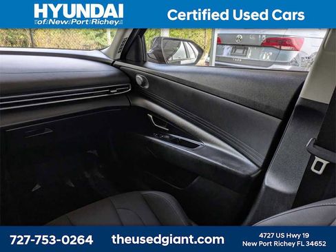 Certified 2023 Hyundai Elantra SEL image 16