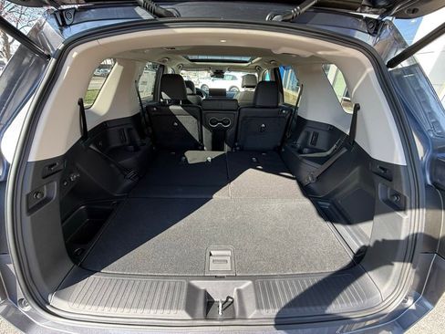 New 2026 Honda Pilot Touring image 37