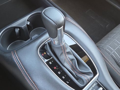 Used 2024 Honda HR-V Sport image 28