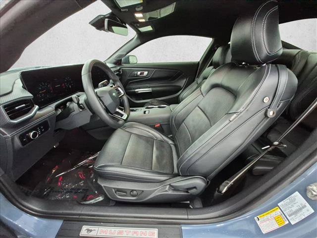 Used 2025 Ford Mustang Premium RWD image 16