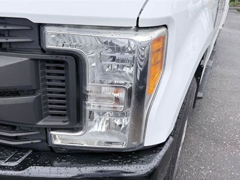 Used 2017 Ford F250 XL w/ Power Equipment Group RWD image 34