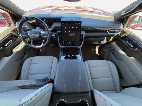 New 2026 GMC Yukon Elevation w/ Elevation Premium Package image 3