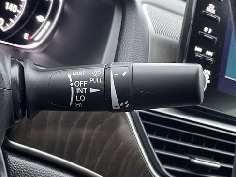 Used 2020 Honda Accord EX-L image 23