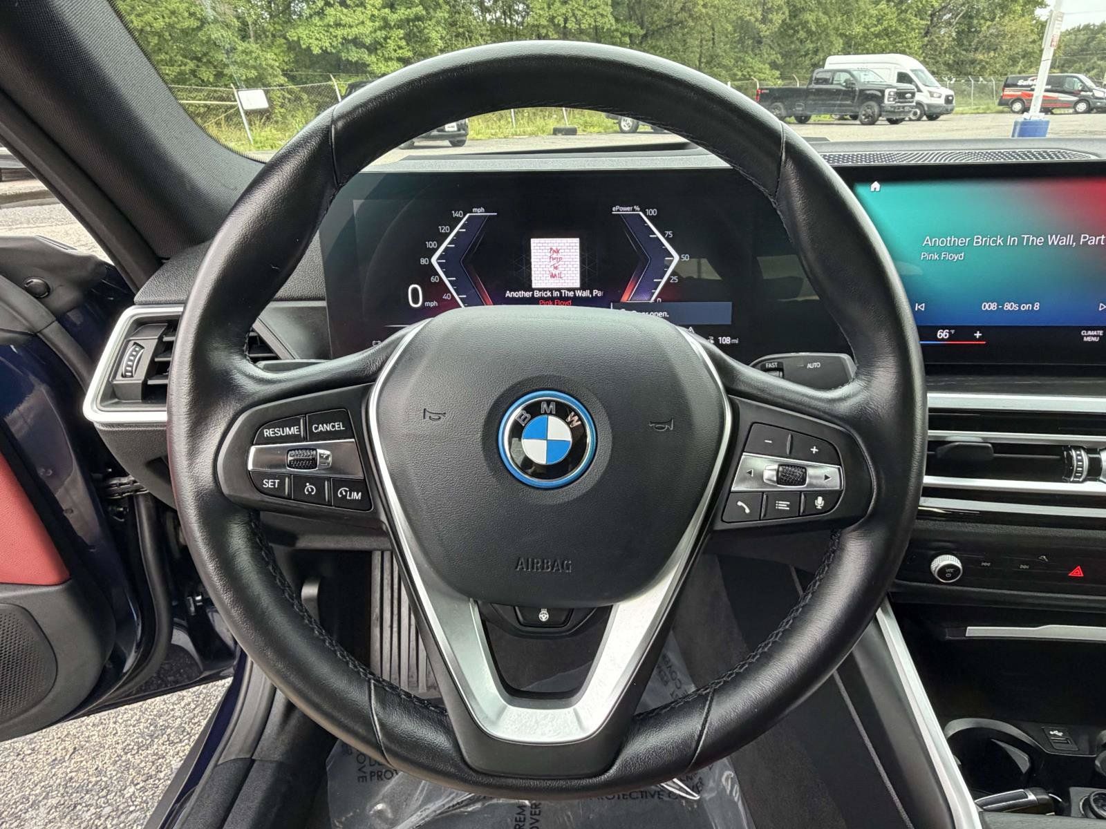 Used 2023 BMW i4 eDrive35 w/ Premium Package RWD image 12