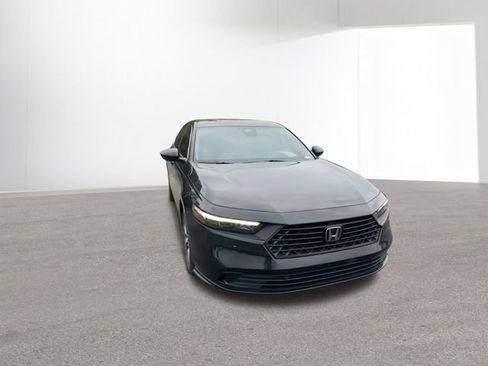 Used 2023 Honda Accord EX-L image 3