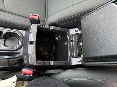 Used 2021 Jeep Gladiator Willys image 29