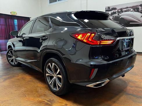 Used 2017 Lexus RX 350 FWD w/ Premium Package image 2
