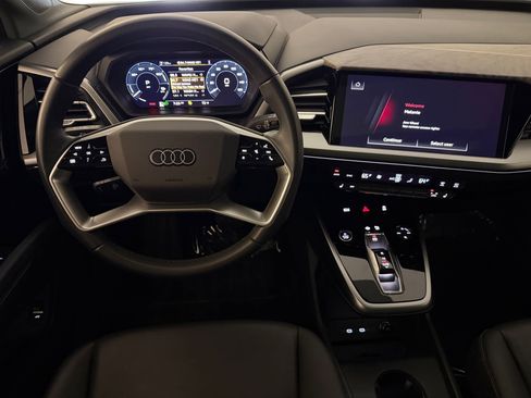 Used 2023 Audi Q4 e-tron Premium w/ Convenience Package AWD/4WD image 28