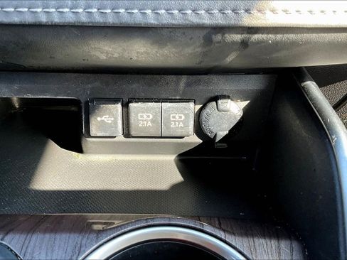 Used 2021 Toyota Highlander Platinum AWD/4WD image 31