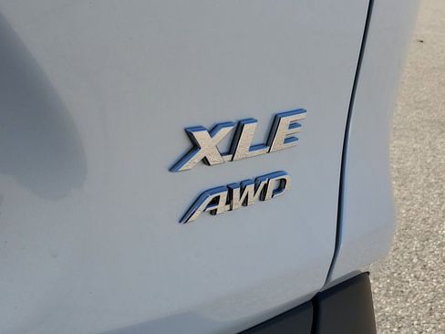 Used 2024 Toyota RAV4 XLE Premium image 26
