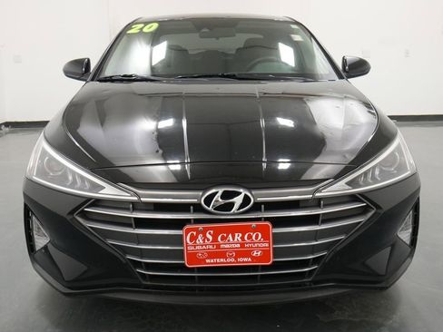 Used 2020 Hyundai Elantra SEL FWD image 2