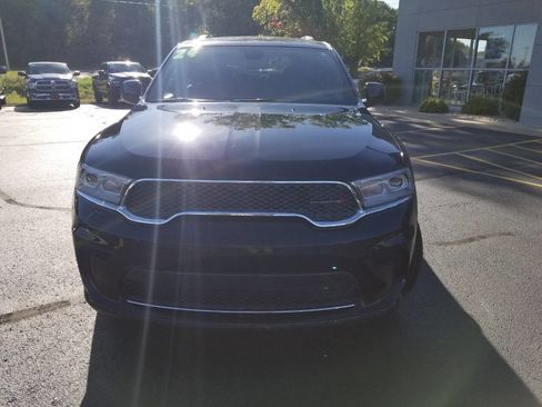 Certified 2024 Dodge Durango SXT w/ Trailer Tow Group IV image 2