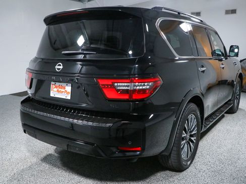 Used 2024 Nissan Armada SL w/ Midnight Edition Package AWD/4WD image 7