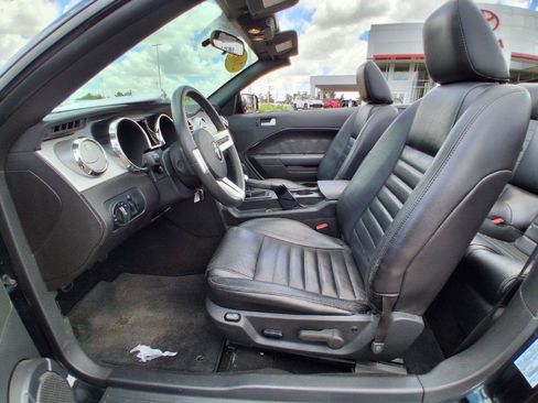 Used 2007 Ford Mustang GT RWD image 24