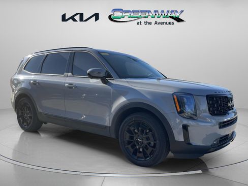 Certified 2022 Kia Telluride SX w/ SX Prestige Package image 1
