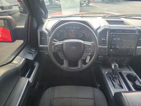 Used 2016 Ford F150 XLT w/ Equipment Group 302A Luxury image 11