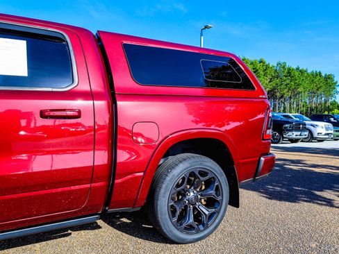 Used 2021 RAM 1500 Limited w/ Night Edition AWD/4WD image 5