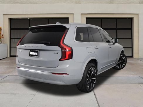 Certified 2026 Volvo XC90 B6 Plus w/ Protection Package Premier AWD/4WD image 4