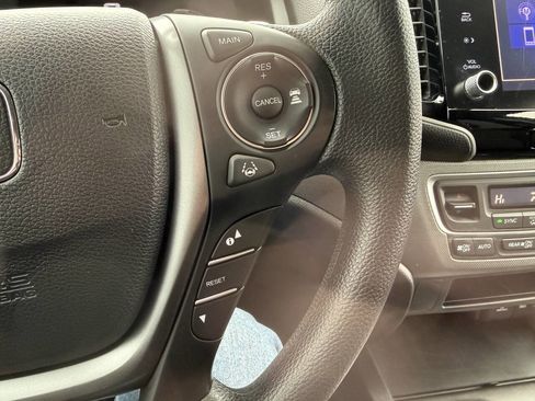 Used 2022 Honda Ridgeline Sport image 14