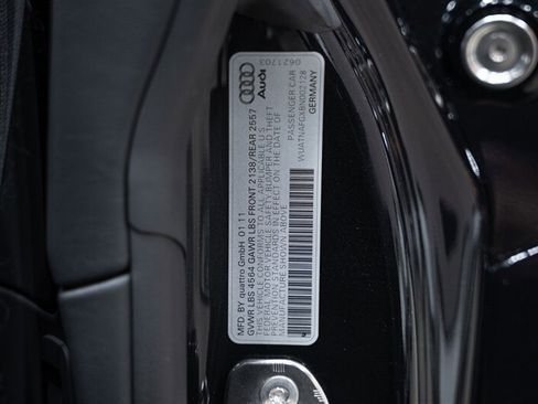 Used 2011 Audi R8 V10 AWD/4WD image 29
