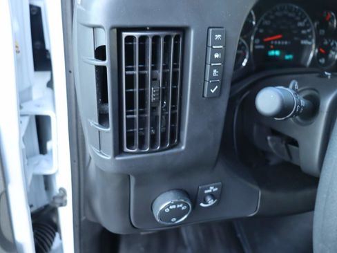 New 2024 Chevrolet Express 3500 3500 w/ Power Convenience Package image 12
