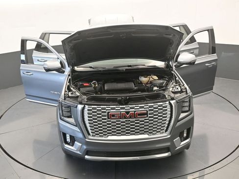 Used 2022 GMC Yukon Denali w/ Denali Premium Package image 85