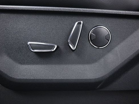 New 2025 Ford F150 Lariat w/ Equipment Group 502A High image 10