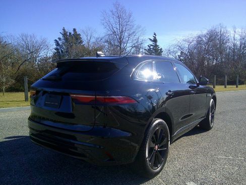 Used 2021 Jaguar F-PACE S image 12