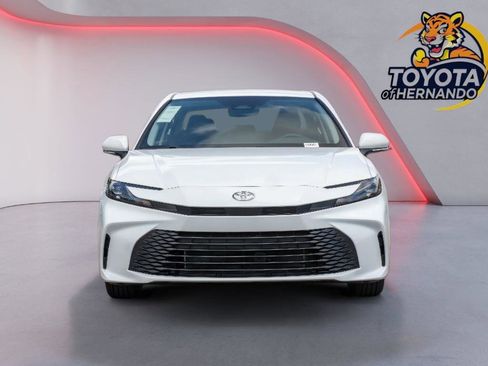New 2026 Toyota Camry LE image 2