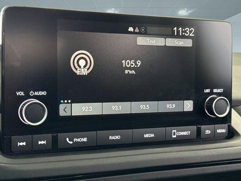 Certified 2024 Honda Accord EX image 21
