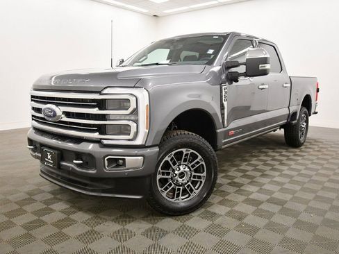 Used 2024 Ford F350 Limited image 2