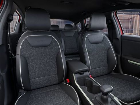 New 2025 Kia K4 EX FWD image 16
