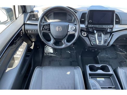 Certified 2024 Honda Odyssey Elite image 16