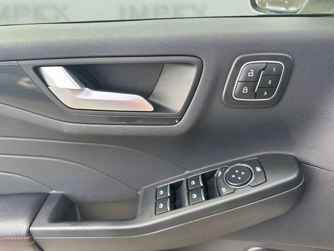 Used 2023 Ford Escape ST-Line Select w/ Tech Pack #2 image 28