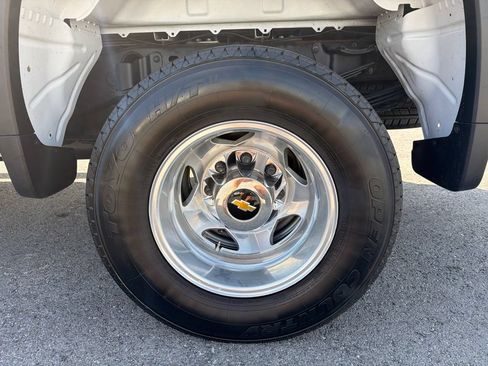 Used 2023 Chevrolet Silverado 3500 LTZ w/ LTZ Plus Package AWD/4WD image 13