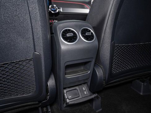 New 2026 Mercedes-Benz GLB 250 4MATIC image 24