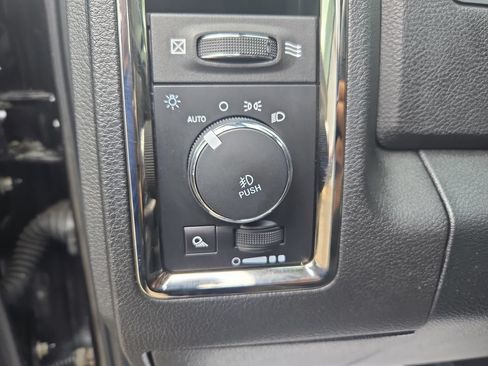Used 2018 RAM 1500 Sport w/ Sport Premium Group AWD/4WD image 29