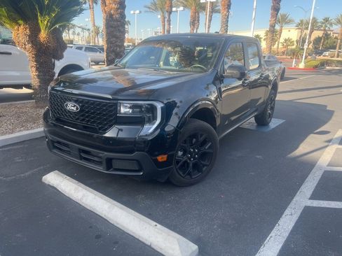 Certified 2025 Ford Maverick Lariat w/ Black Appearance Package image 1