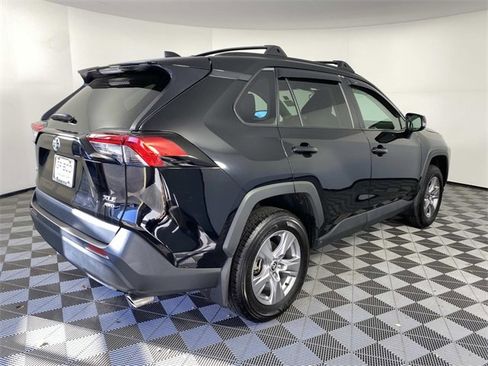 Used 2024 Toyota RAV4 XLE image 9