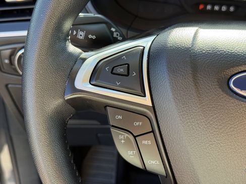 Certified 2024 Ford Edge SEL w/ Sport Appearance Package image 25