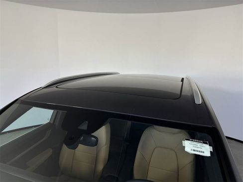 New 2026 Porsche Cayenne image 17