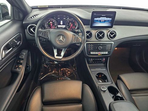 Used 2020 Mercedes-Benz GLA 250 image 18