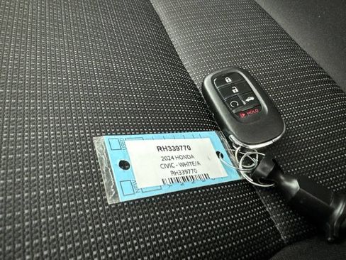 Used 2024 Honda Civic EX image 35