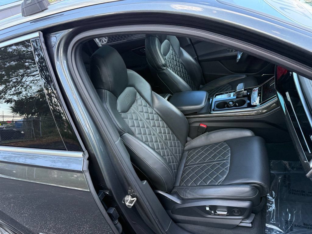 Used 2023 Audi SQ7 Prestige AWD/4WD image 44